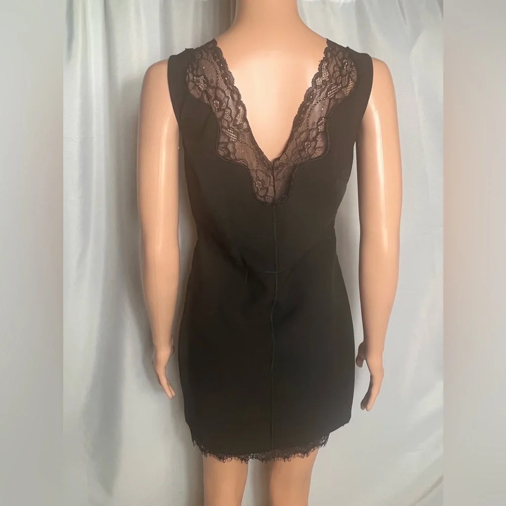 Lucy Paris Black Lace Trim Bodycon Mini Dress Medium NWT $89 Sleeveless - Picture 2 of 8